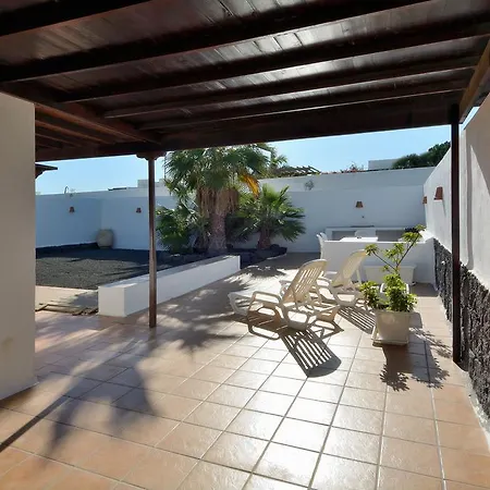 Alegranza Villa *