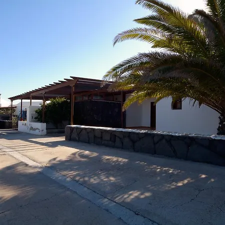 Villa Alegranza *